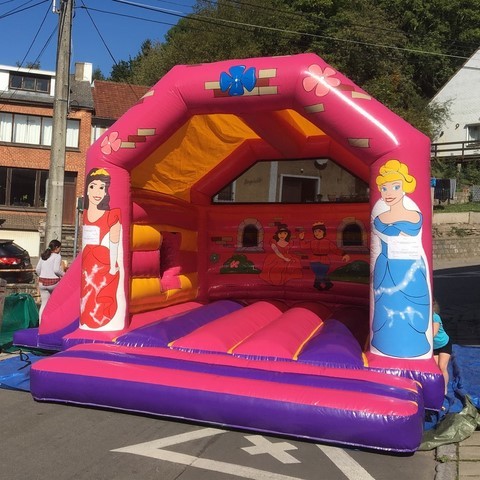 par à mousse - chateau gonflable